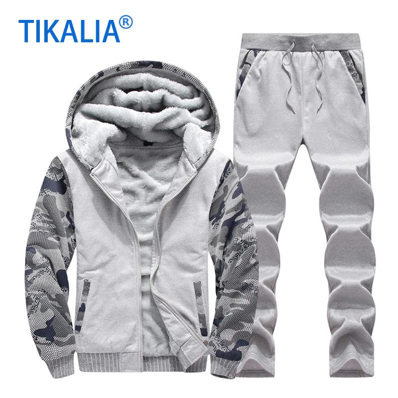 Men's Fleece-Lined Winter Tracksuit Set - Stylish & Warm Sweatshirt and Pants