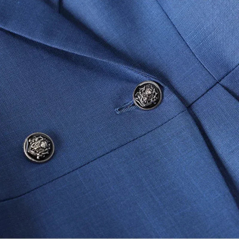 Plus Size Women's Formal Blazer - Elegant Workwear Jacket